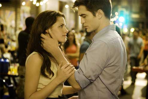 Kristen Stewart and Robert Pattinson in Twilight Breakin Dawn Part 1